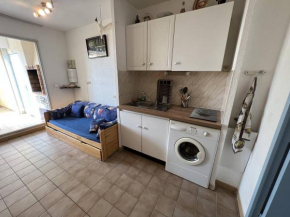 Appartement T2 avec Terrasse, Proche Plage, Le Barcarès - FR-1-81-589